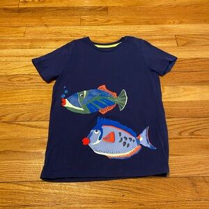 Mini Boden Fish Tee EUC Size 7/8